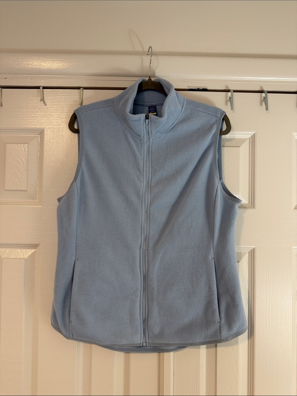 Old Navy Light Blue Fleece Vest - Women's Full-Zip